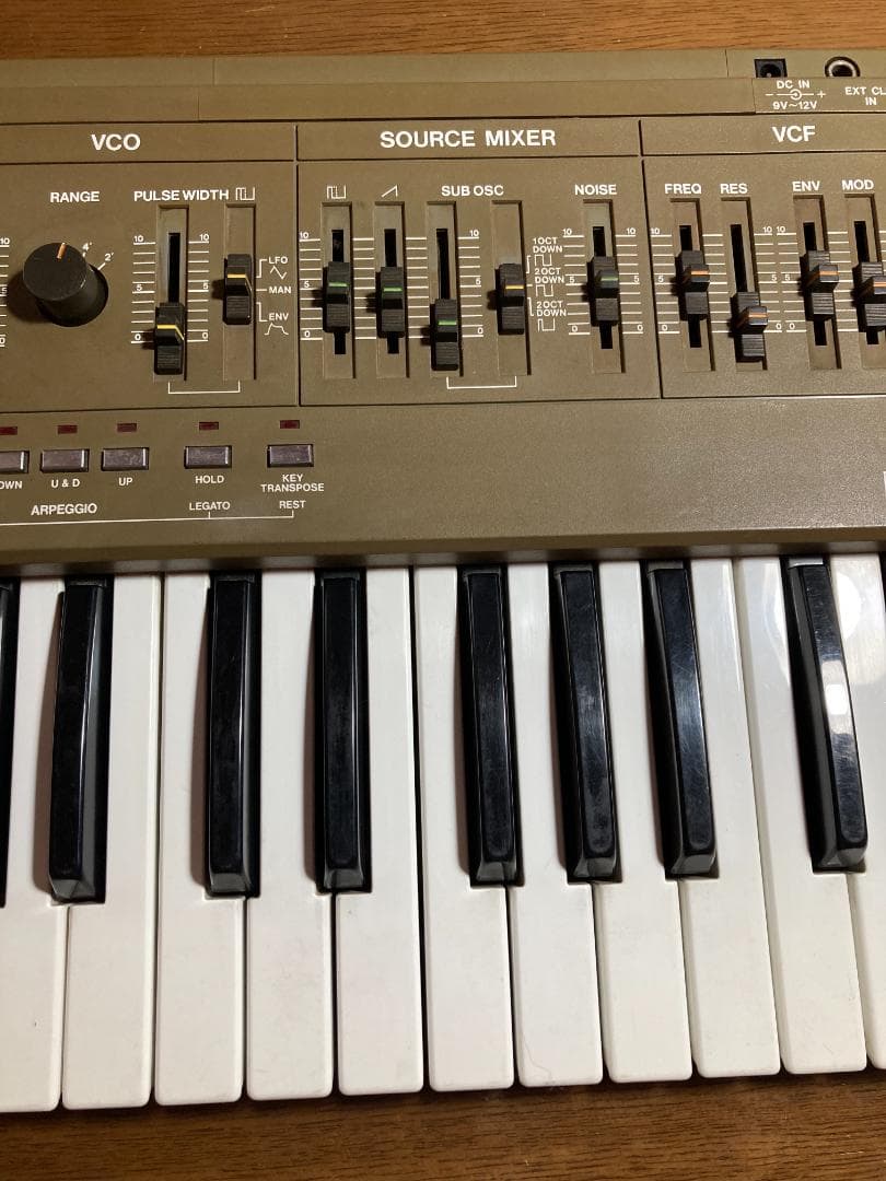 Roland SH-101 アナログシンセサイザー【難あり】