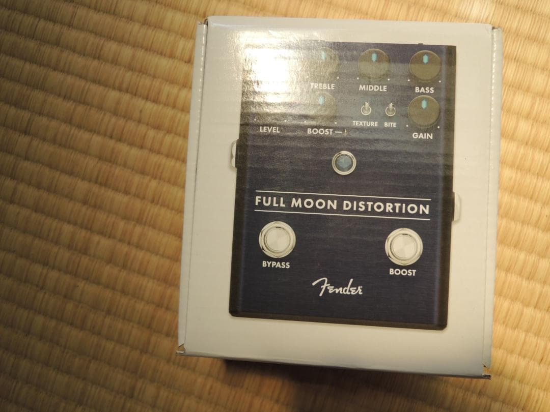 ★超美品　Fender FULL MOON DISTORTION