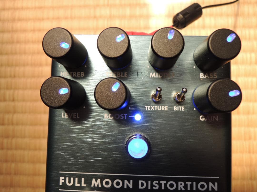 ★超美品　Fender FULL MOON DISTORTION