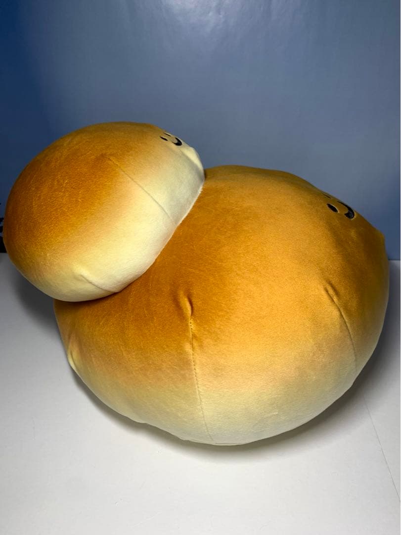 こむぎこをこねたもの　もちもちBIGぬいぐるみ