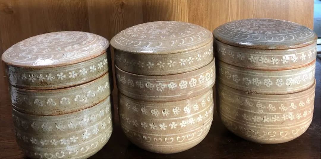 古曽部焼　三段弁当器　三客