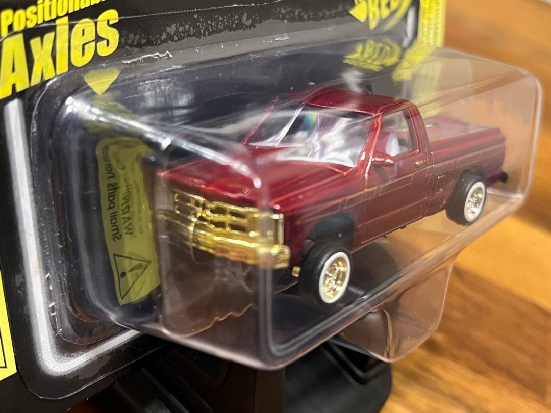 希少⬜︎レベル ローライダー シェビー S-10 ミニカー 1/64