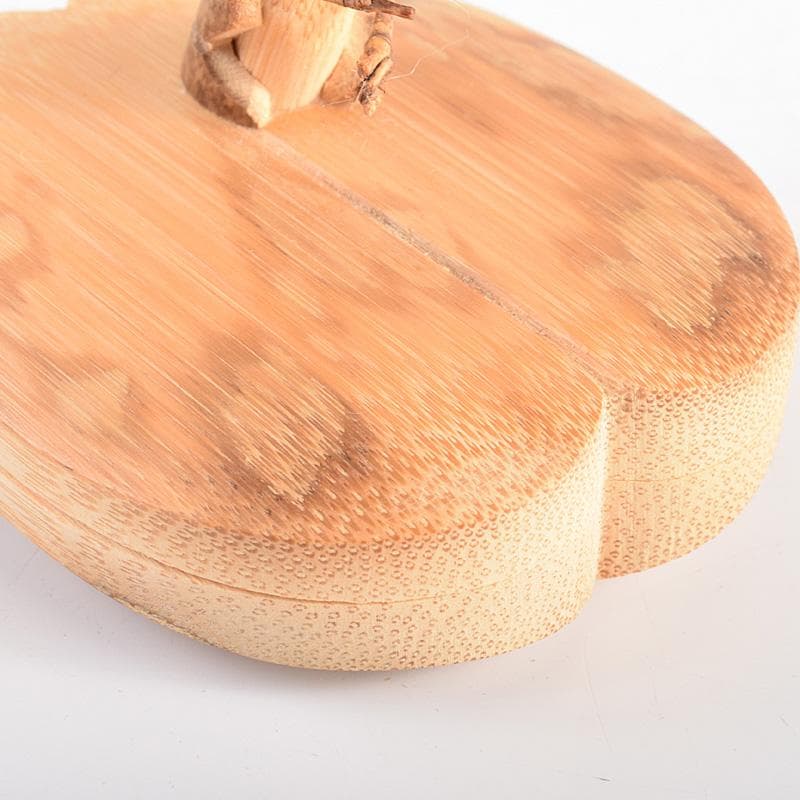 茶道具　竹細工師　山田竹遊造　蓮に蛙　竹香合　共箱　C　R4927