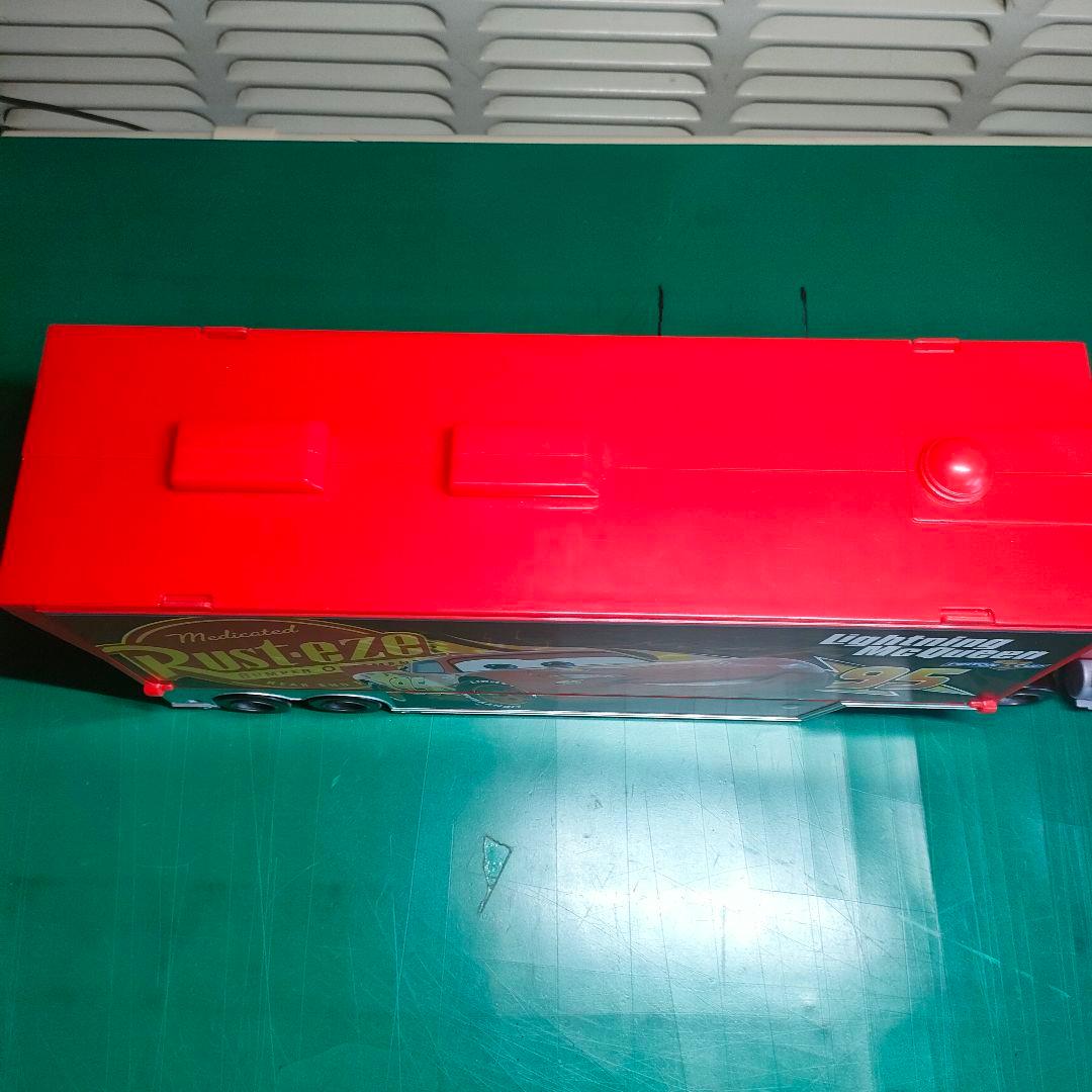 たくさんのせよう！大きなマック　トレーラー　カーズ　トミカ　タカラトミー