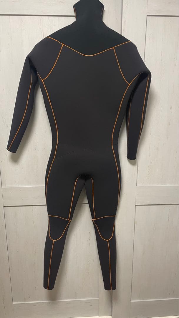 サーフィンネックエントリーセミドライ極暖 新品未使用