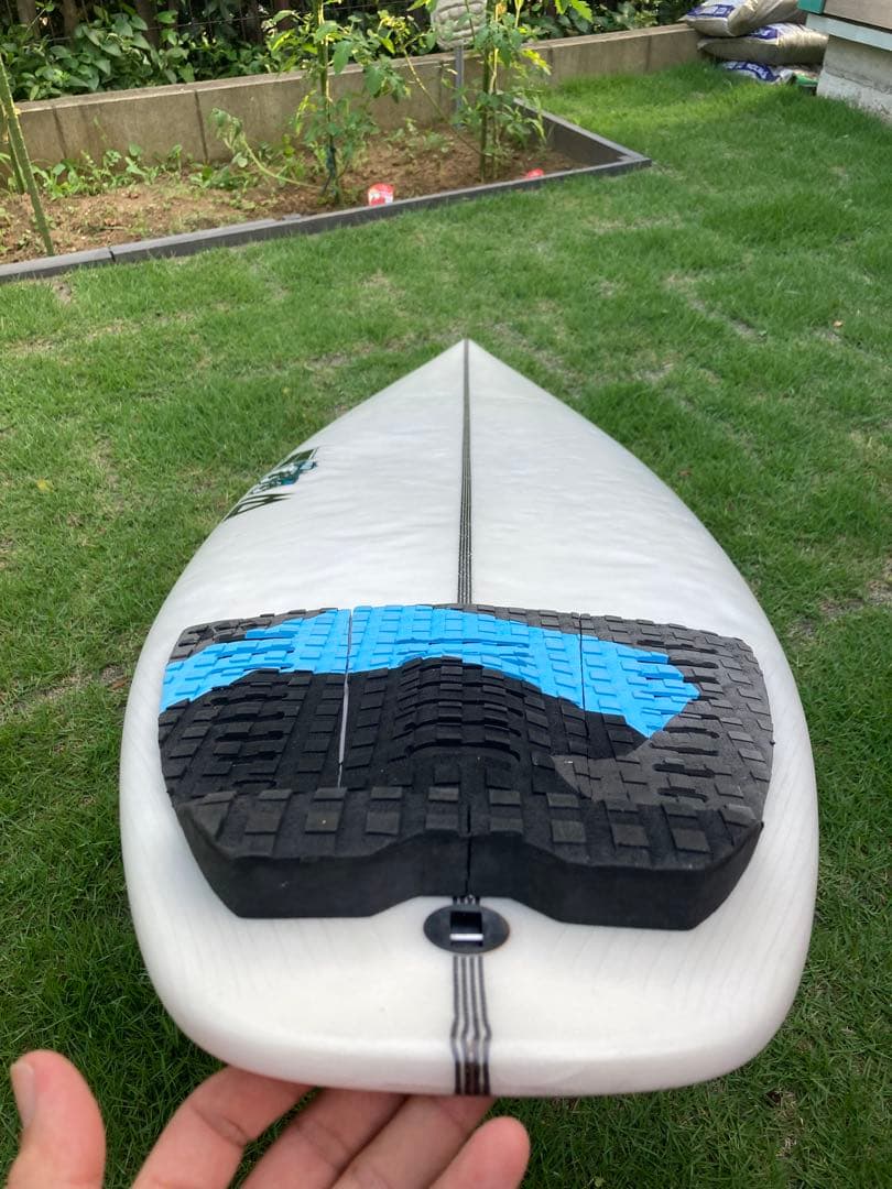 JS monsta8 サーフボード 5\"6 22.5L モンスタ8 モンスター8