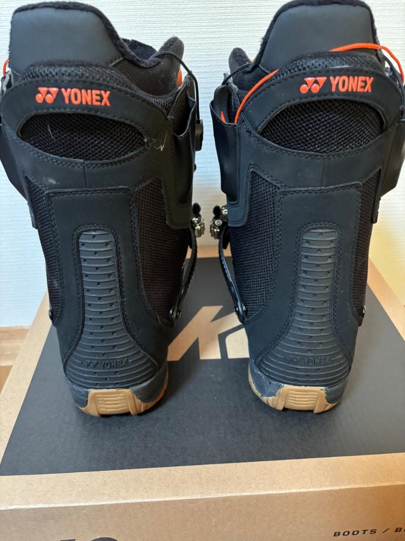 AERIO AB 24 Accubladeアキュブレード YONEXステップイン