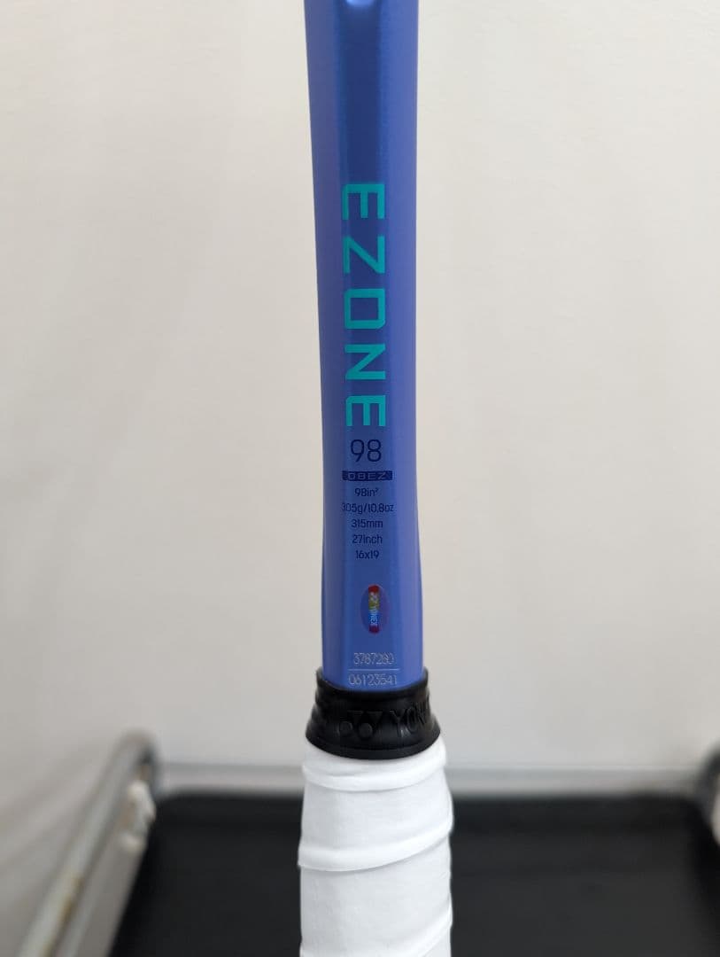 YONEX E ZONE 98 イーゾーン98