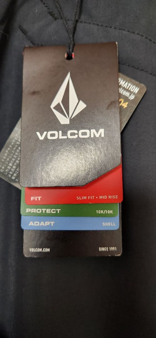 ✨️新品✨️24-25年モデル•ボルコムスノーパンツ【S】スキー、スノーボード