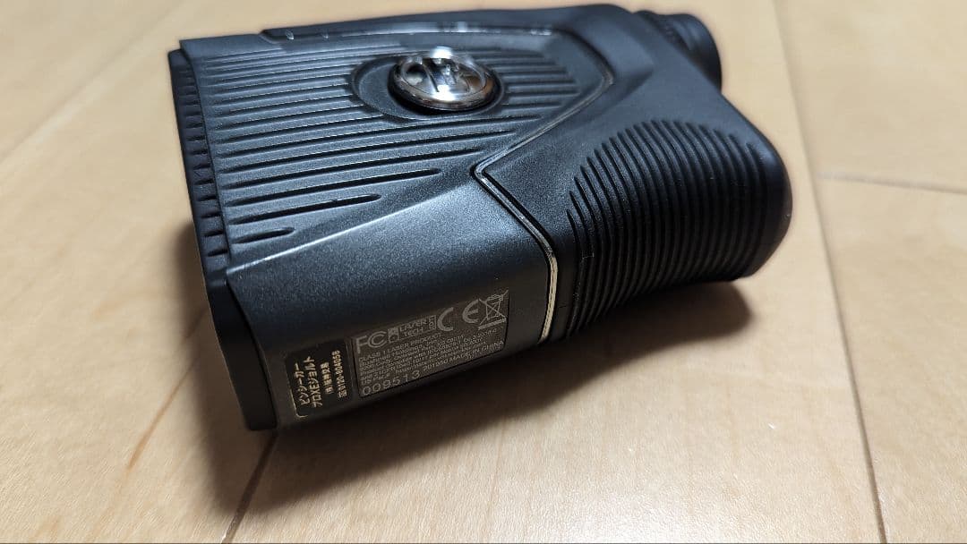 ブッシュネル プロ XE ジョルト ゴルフ用レーザー距離計