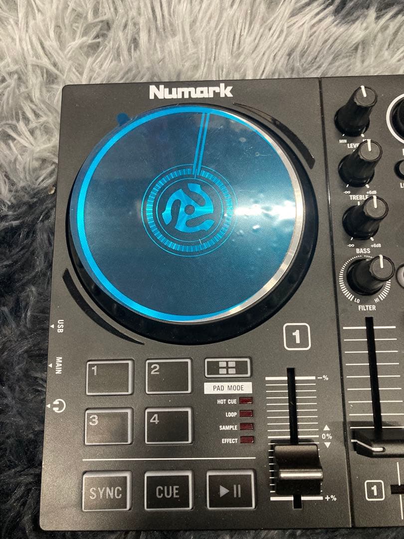 A0105)Numark Party Mix Live DJコントローラー 本体