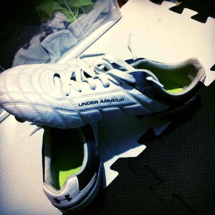 アンダアーマー スパイク