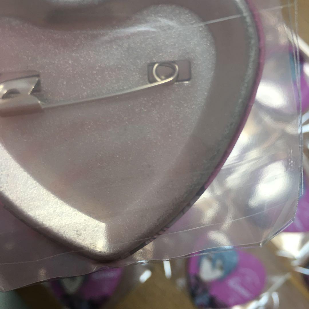 魔法使いの約束 まほやく オーエン 缶バッジ サンリオ コラボ ハート缶