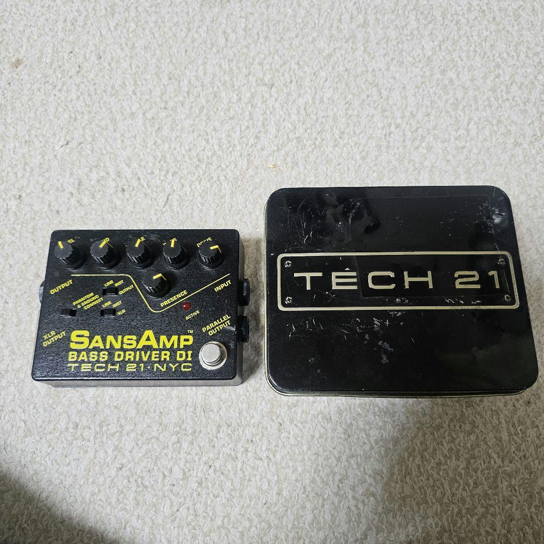 Hyonny様　TECH 21 SANSAMP BASS D DI