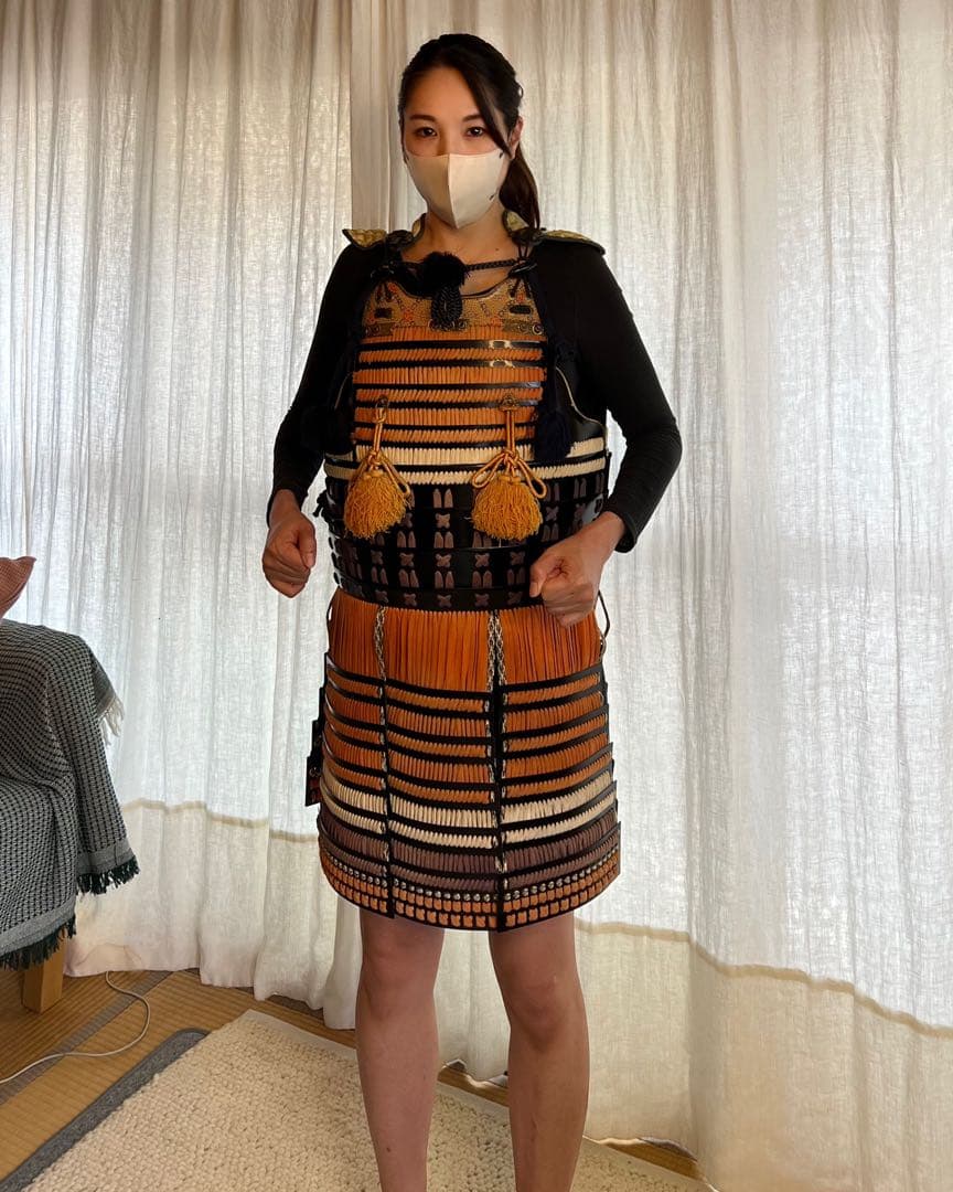 【豆太郎】　丸武工房製【現代甲冑•等身大】当世素掛紺白茶糸威具足