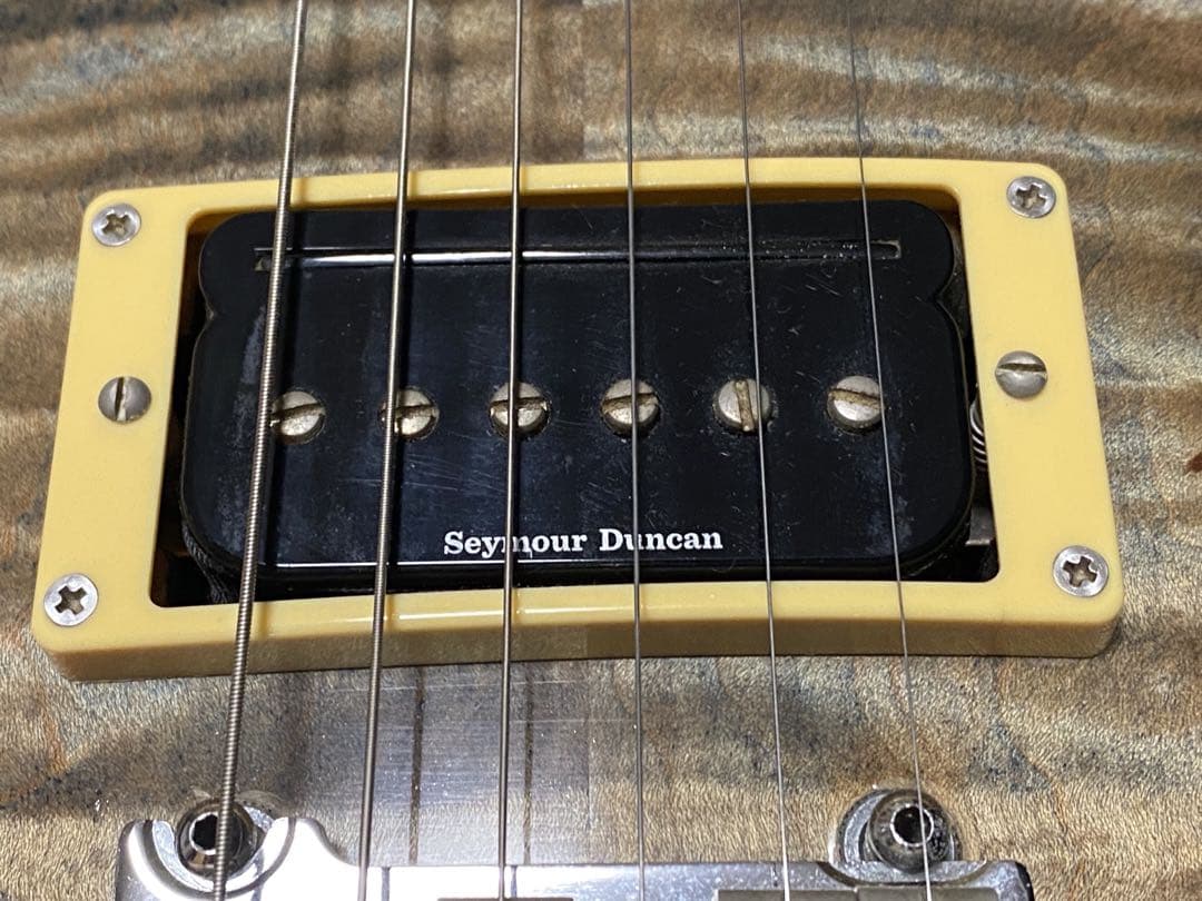 Charge StudioCaster エレキギター