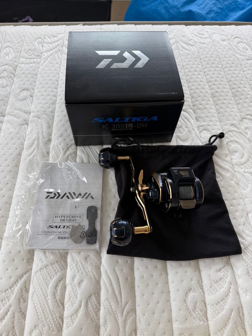 【美品】　SALTIGA IC-300L-DH ベイトリール　ソルティガ