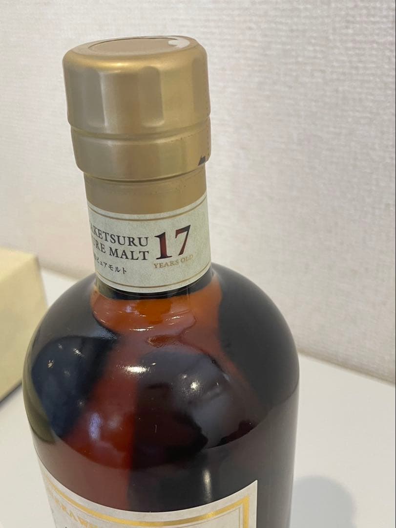 ニッカウイスキー 竹鶴 17年 ピュアモルト700ml 43%箱付き　K952