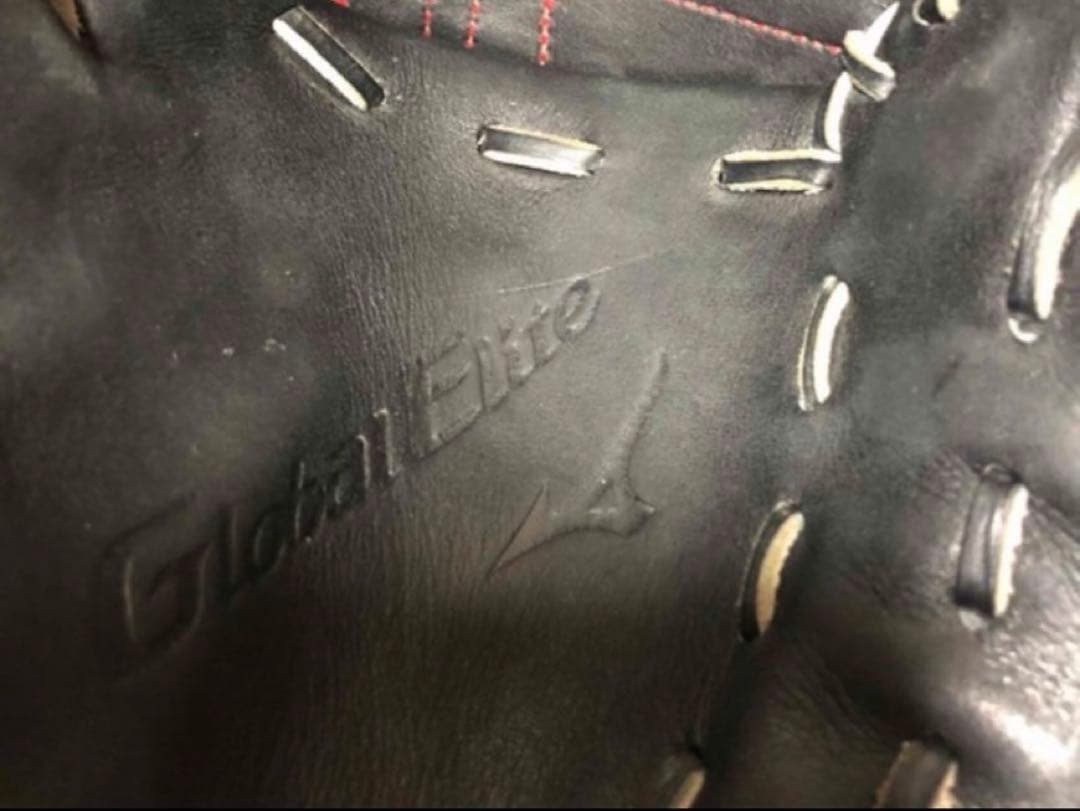 ミズノ グローバルエリート　一般　軟式　左投手　グローブ