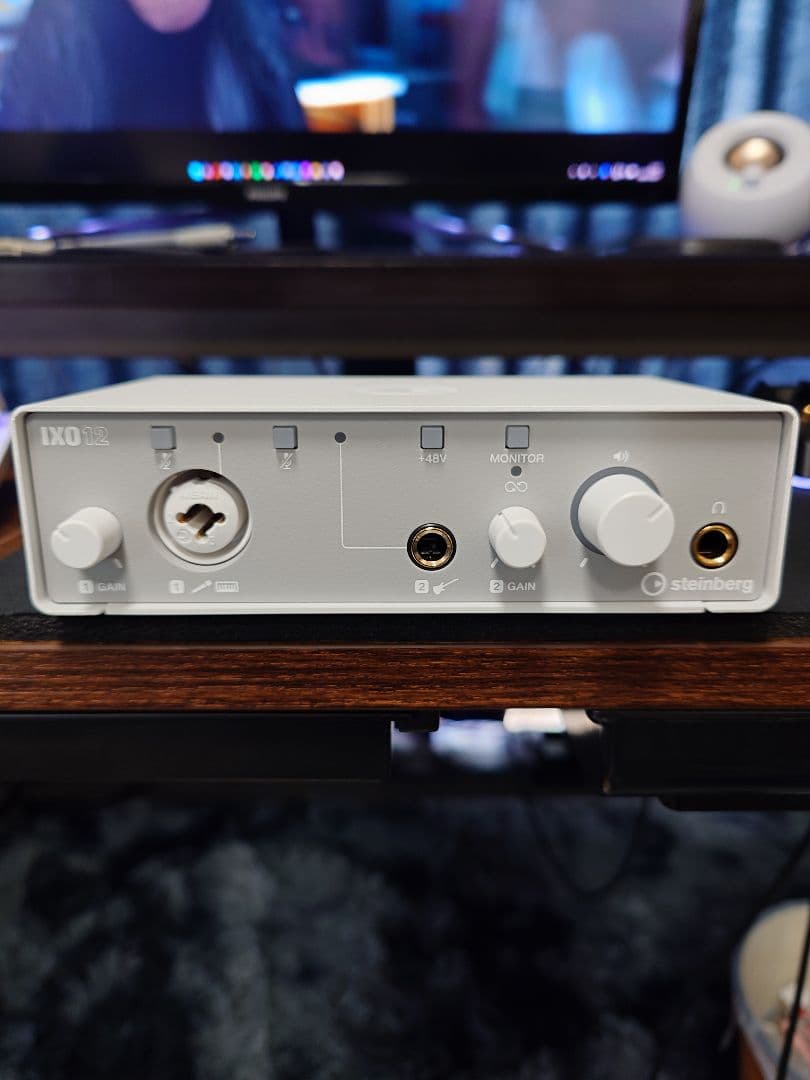 IXO12 オーディオインターフェイス 24bit/192kHz ホワイト