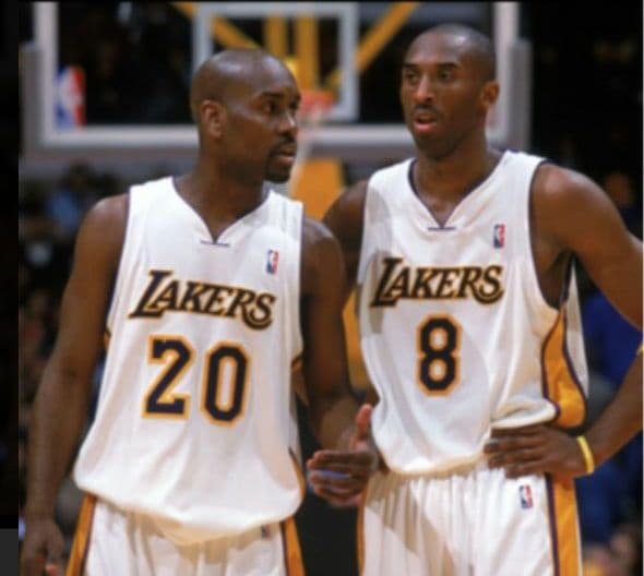 NBA ゲーリー・ペイント(レイカーズ)フィギュア