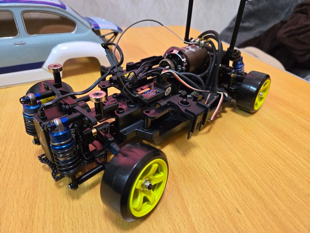 週末値下げ　ミニドリ車　Tamiya M-05 RCカー ボディ付き メカ無し