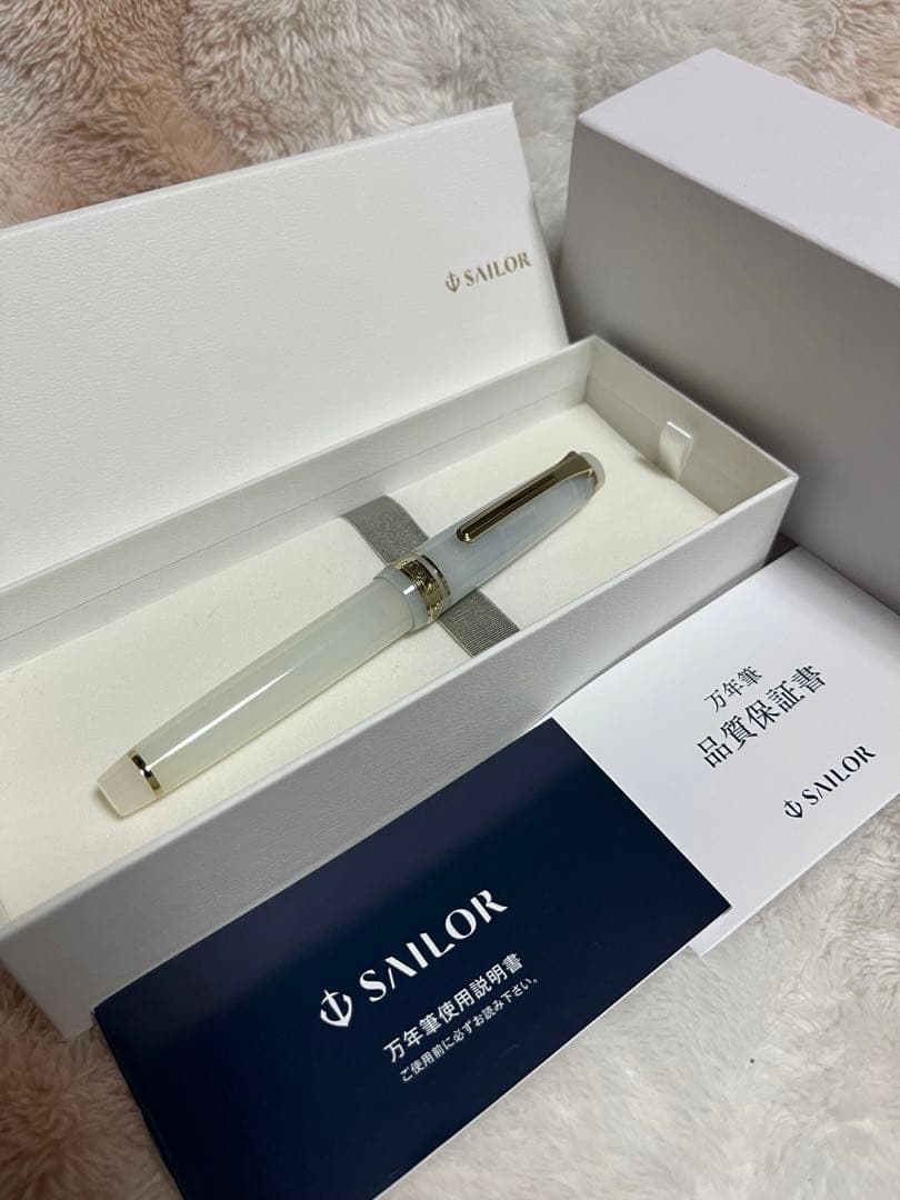 ☆限定品 新品 未使用 セーラー万年筆 URARAうらら ニブF 細字☆