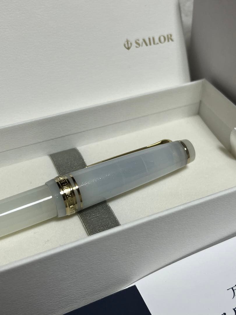 ☆限定品 新品 未使用 セーラー万年筆 URARAうらら ニブF 細字☆