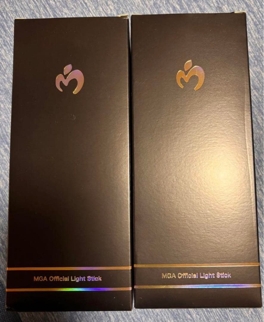 MGA Official Light Stick ペンライト　2本セット