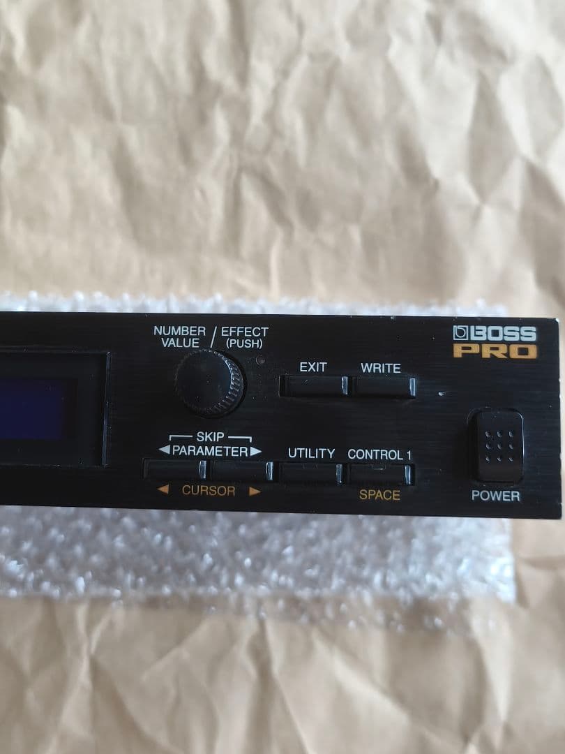 BOSS SE-70 マルチエフェクター 中古動作品少し難あり