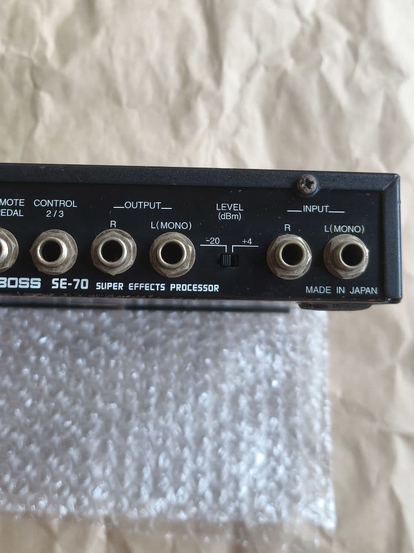 BOSS SE-70 マルチエフェクター 中古動作品少し難あり