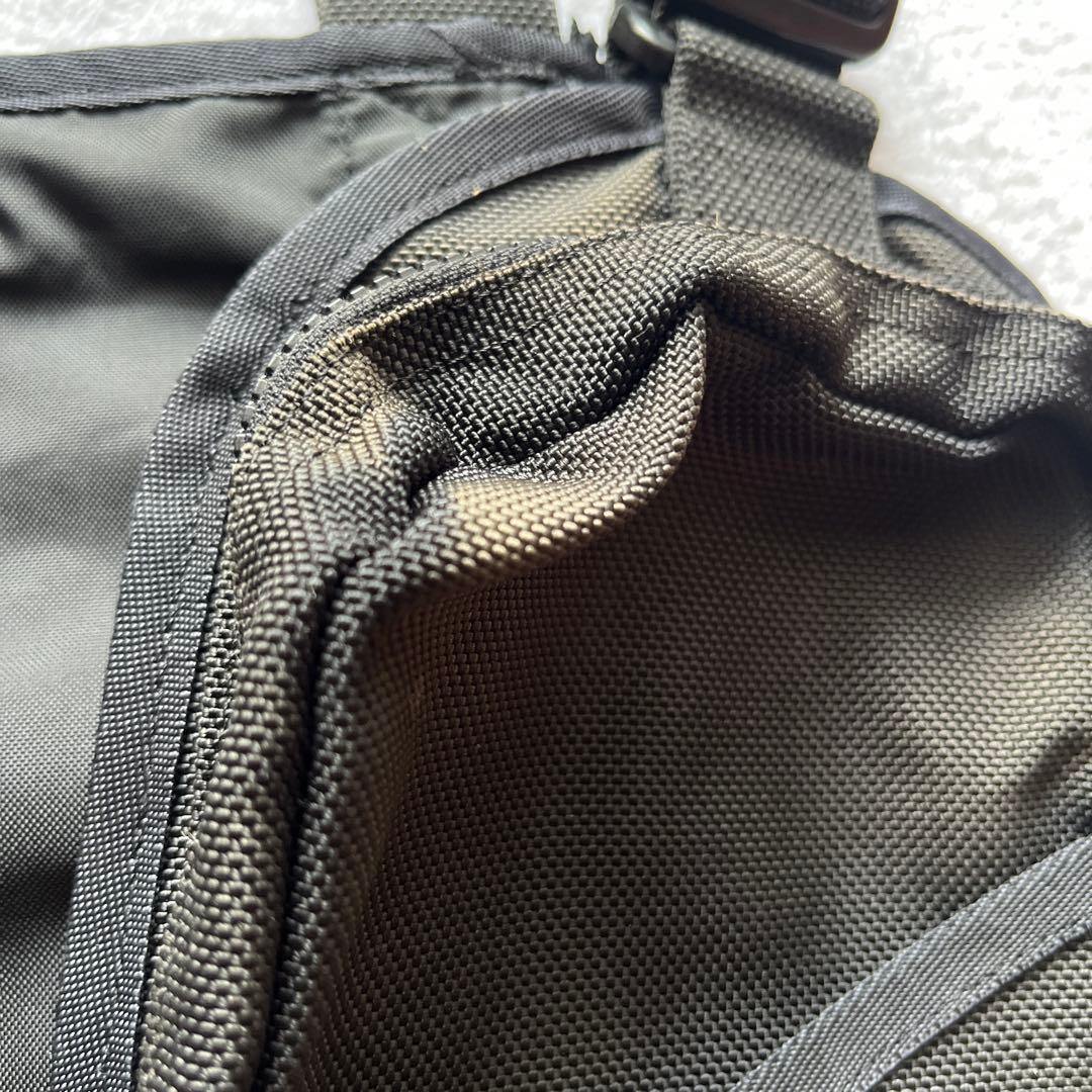 WHIPLASH FACTORY カーキ タクティカルベスト 雷魚　使用感あり