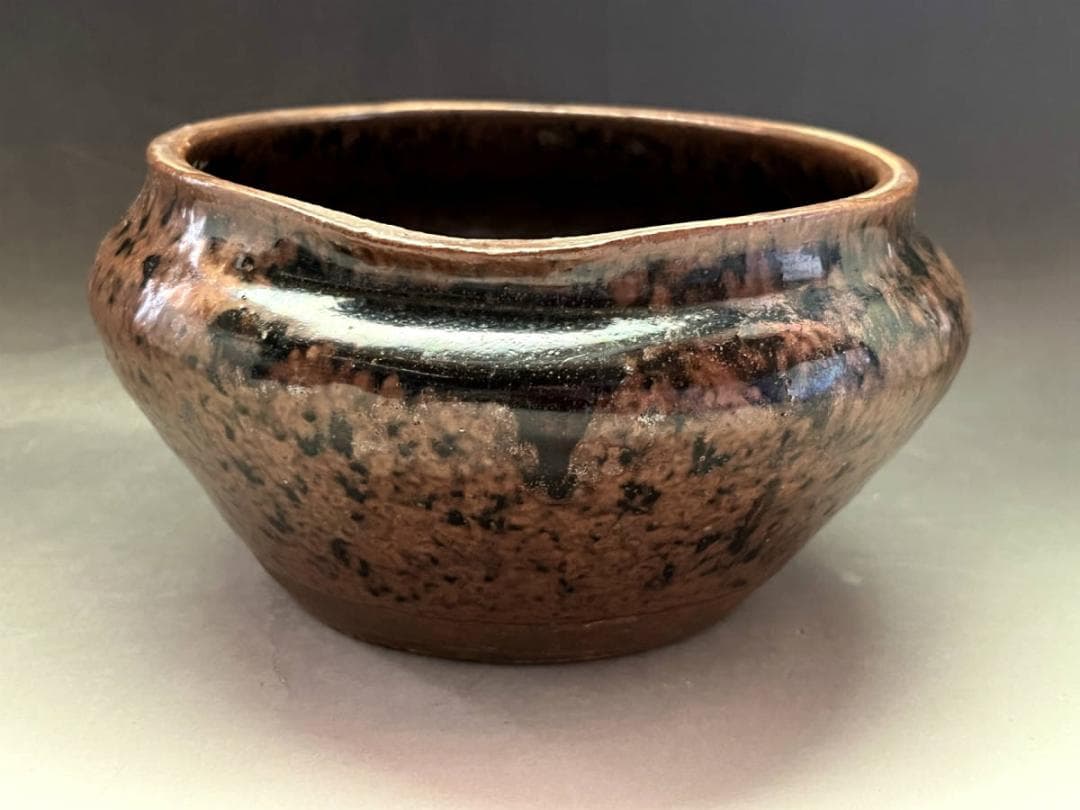 茶碗■名品！古い鉄釉建水【江戸期】糸切高台 茶釉 時代物 お茶道具 骨董品■