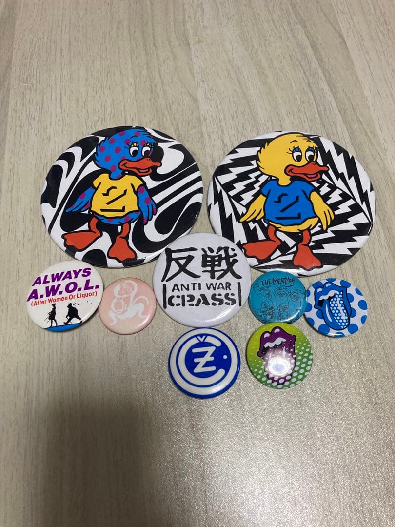 缶バッジセット 反戦 CRASS 古着屋オリジナル マイク・バレリー 音楽