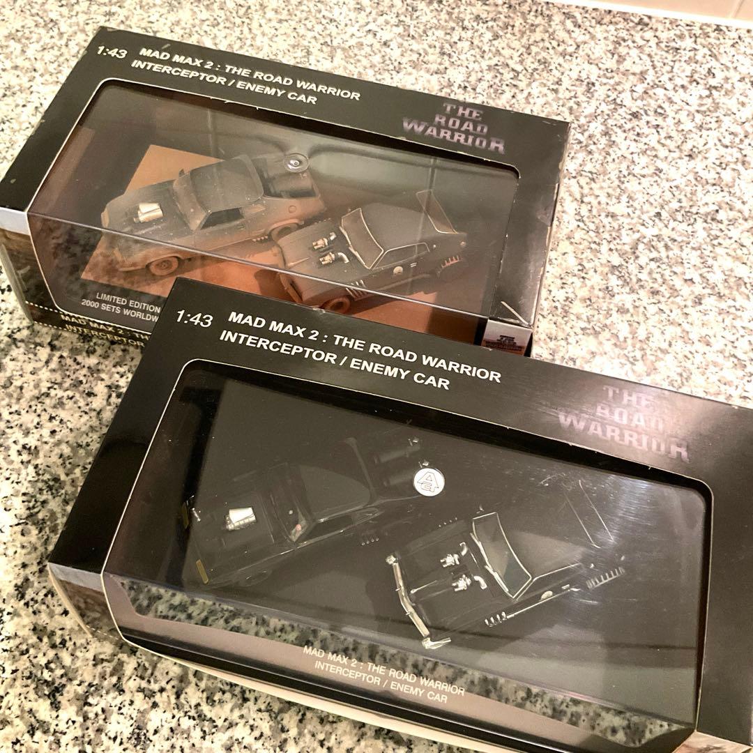2台セットAUTOart マッドマックスインターセプターウェザリングVer