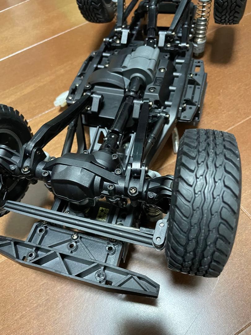 トヨタ ランドクルーザー 300 RCカーキット　バッテリーは付属しません