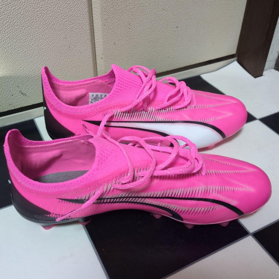 プーマ　ウルトラ　アルティメット　HG/AG　未使用　26cm　ピンク