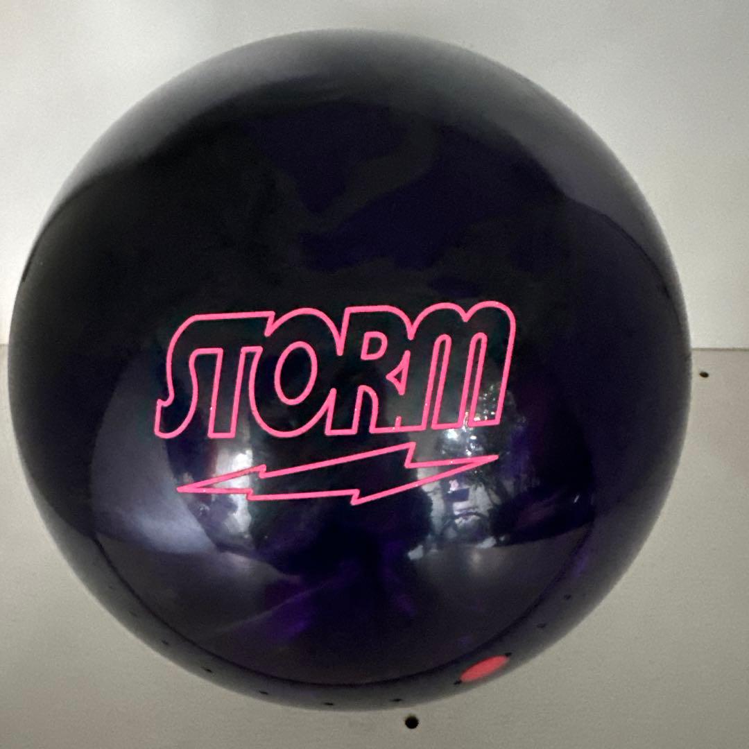 Typhoon ボウリングボール 15ポンド