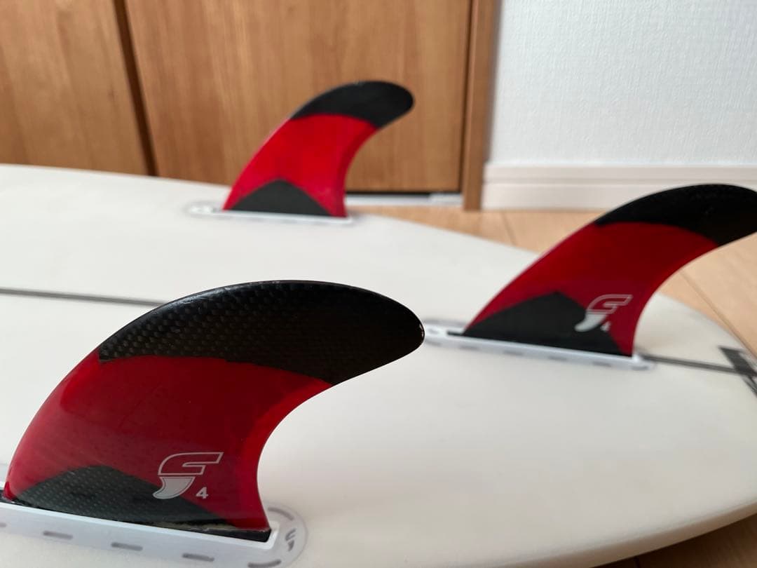 JS2020モンスタボックスサーフボード（フィン付き）、神奈川など手渡し可！