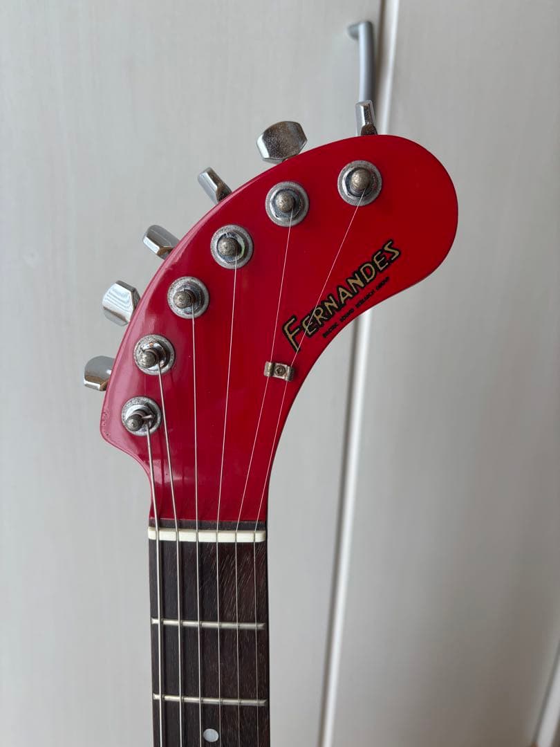 赤いZO-3 フェルナンデス　結構美品　完動品です