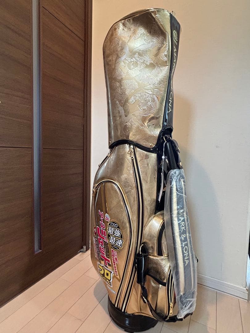 アースモンダミンカップ記念モデル MARK & LONA キャディバッグ