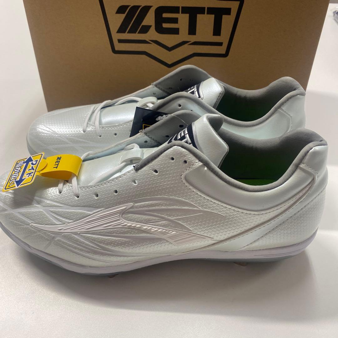 ZETT 埋め込み式金具スパイク　ホワイト　27.5cm