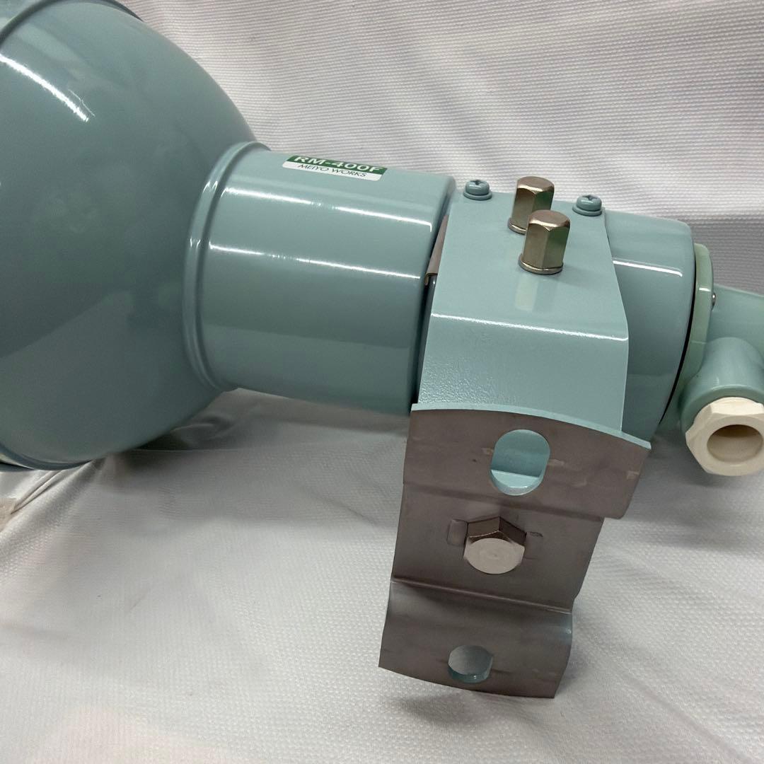 ライト　フード付き 壁掛けRM-400F