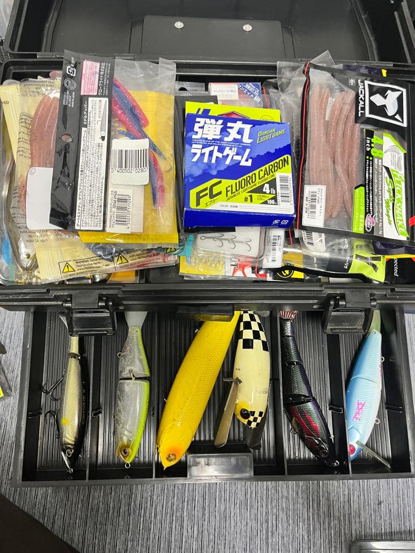 バス釣り引退☆早い者勝ち☆激安☆バス釣り引退☆人気☆ルアー色々☆大量☆投げ売り☆