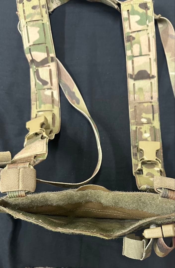 LBT製　ミニマリストチェストリグ