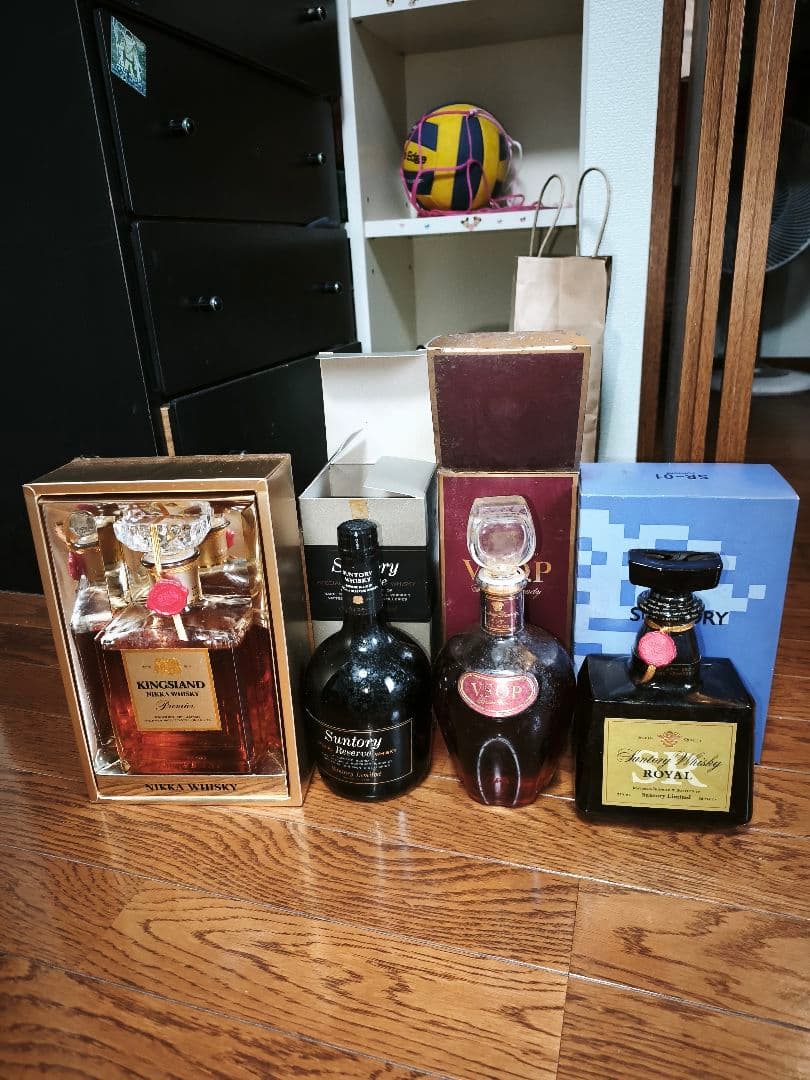 Napoleon ブランデー 黒いボトル&ウイスキー全７点