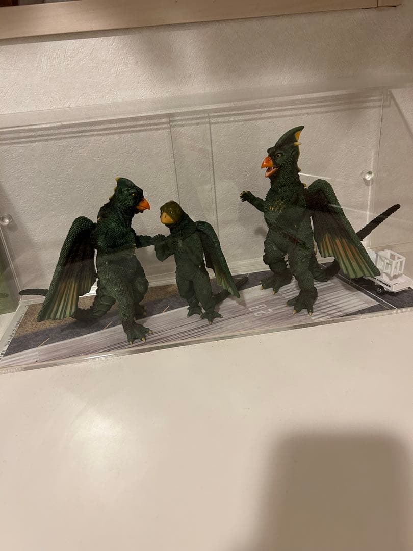 大巨獣ガッパ　羽田空港再会ビネットです^_^