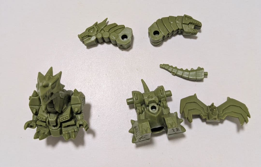 ガン消し　ガンマドラゴン　深緑　欠品あり