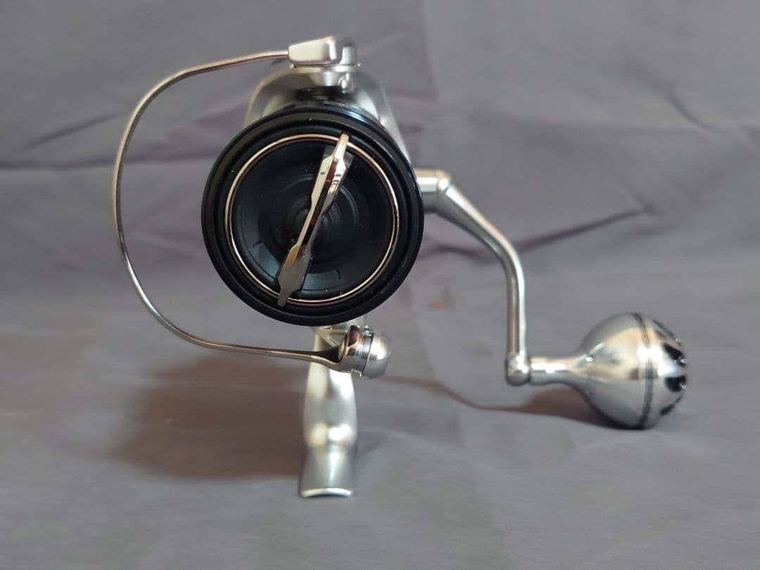 SHIMANO STRADIC C3000XG スピニングリールライン付き