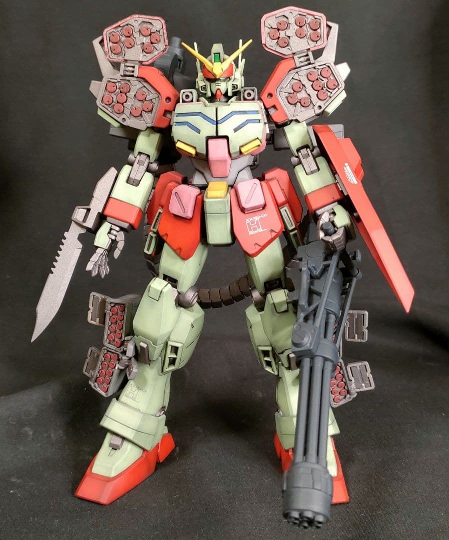 ガンプラ 塗装済完成品 MG 1/100 ガンダムヘビーアームズ EW